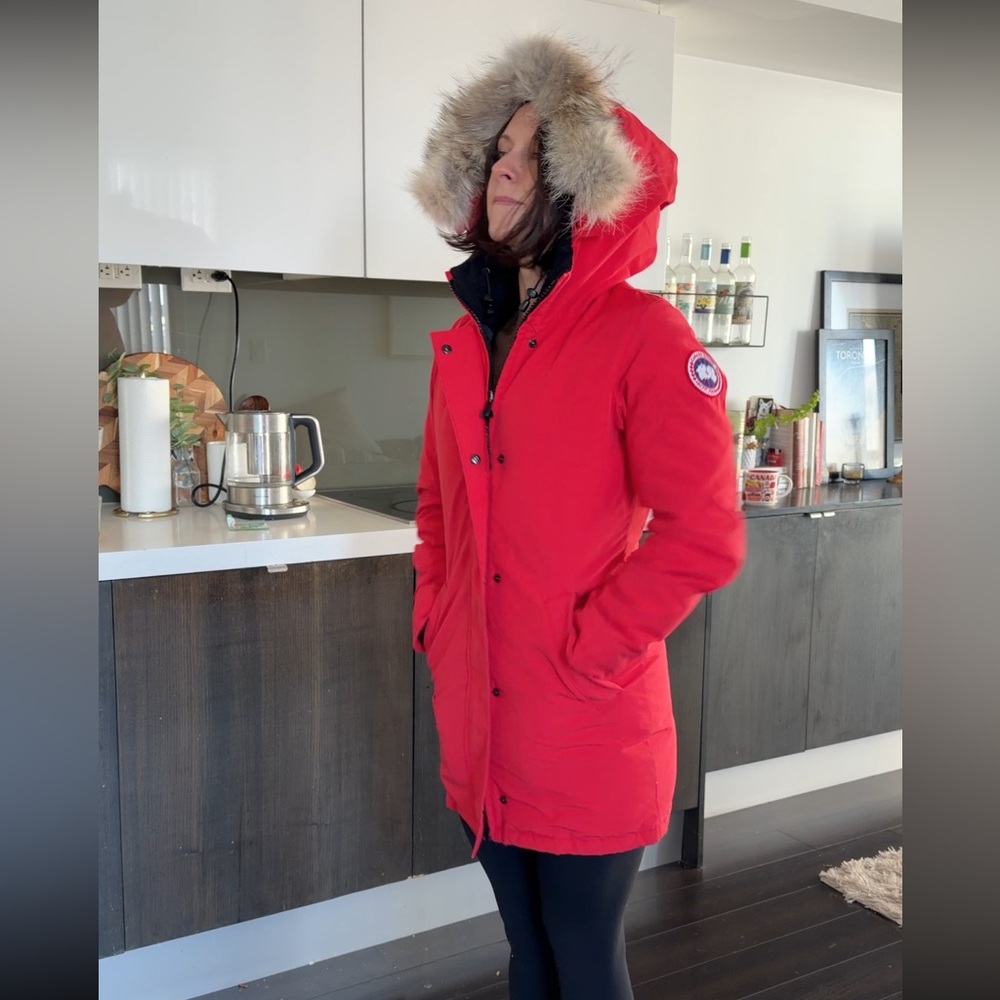 Canada Goose Victoria Parka in red with fur hood (xsmall)
